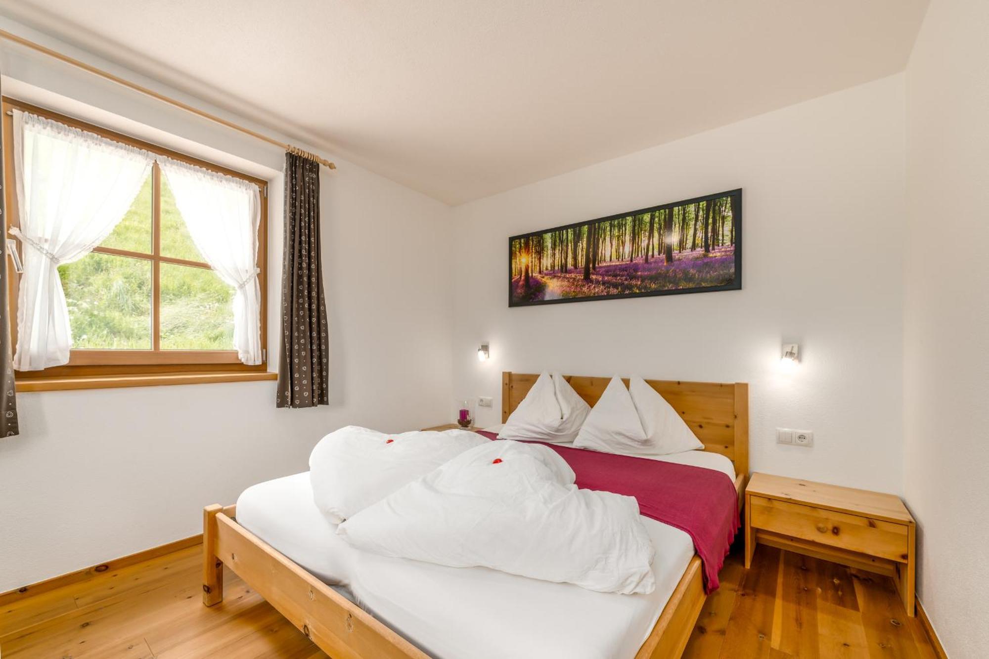 Tratterhof Apartments Vallarga エクステリア 写真