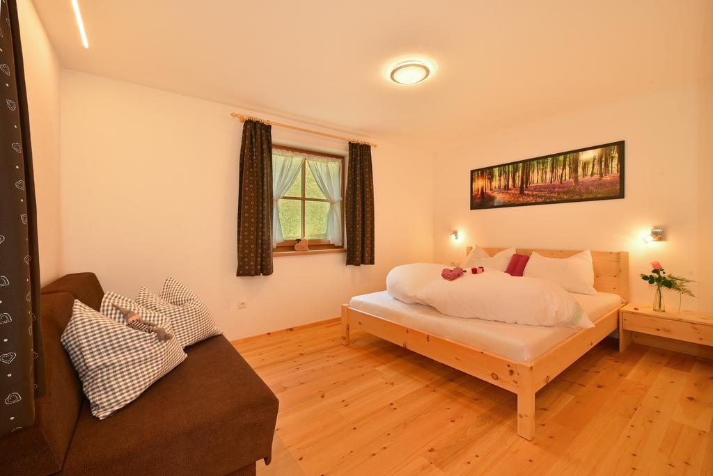 Tratterhof Apartments Vallarga エクステリア 写真