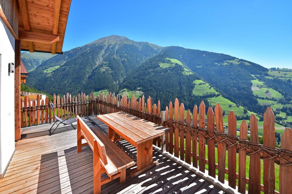 Tratterhof Apartments Vallarga エクステリア 写真